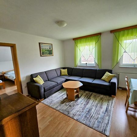 Apartman M. Rados Купрес Екстериор снимка